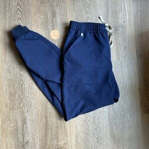 Figs men’s scrub pants